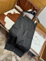 Prada Metal Logo-Embellished Cotton Trousers - 图片 7