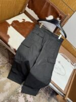 Prada Metal Logo-Embellished Cotton Trousers - 图片 8