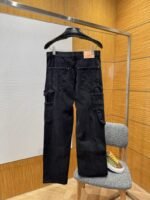 LV Washed Embossed Denim Trousers - 图片 2