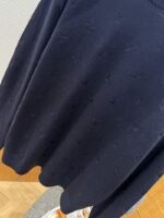 LV Embroidered Crew Neck Long Sleeve Sweater - 图片 4