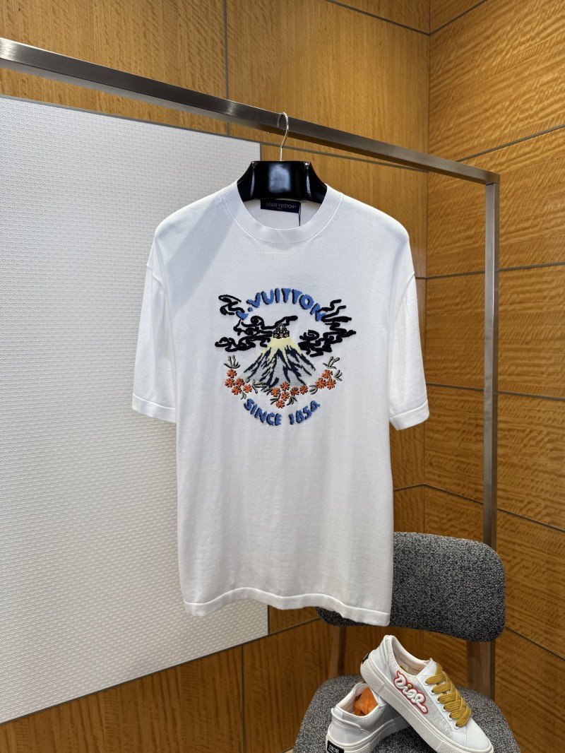 wsxc1765164835119_0.jpg LV Collaboration Embroidered Knit Short-Sleeve T-Shirt - 图片 1