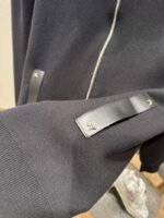 LV Leather Label Knit Wool Zipper Cardigan - 图片 5