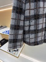 Miu Miu Lambswool Plaid Embroidered Zipper Jacket Coat 1 - 图片 6