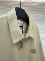 Miu Miu Solid Color Lapel Zipper Micro Logo Long Sleeve Jacket - 图片 8