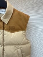 Miu Miu Color-Blocked Short Drawstring Down Vest - 图片 5