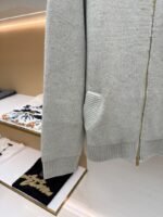 Miu Miu Micro-Logo Zipper Long-Sleeve Sweater - 图片 6