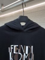 Fendi Hooded Letter Print Long-Sleeve Sweatshirt - 图片 3
