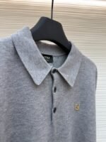 Fendi Double F Gold-Embossed Logo Knit Polo Shirt 1 - 图片 8