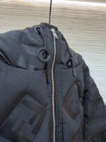 Fendi FF Nylon Down Jacket Coat - 图片 8