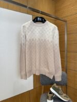 LV 2026 SpringSummer Letter Gradient Jacquard Knit Sweater