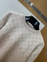 LV 2026 SpringSummer Letter Gradient Jacquard Knit Sweater - 图片 3