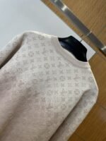 LV 2026 SpringSummer Letter Gradient Jacquard Knit Sweater - 图片 6
