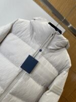 LV Leather-Label Hooded Down Jacket 1 - 图片 3