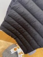 Prada Metal Triangle Logo Lapel Down Jacket 2 - 图片 6