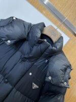 Prada Classic Triangle Logo Detachable Sleeves Down Jacket 1 - 图片 3