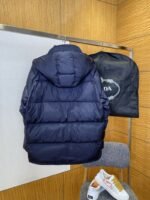 Prada Enameled Triangle Logo Stand Collar Hooded Down Jacket1 - 图片 2