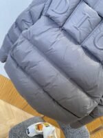 Dior Cuff-Label Stand Collar Down Jacket 2 - 图片 7