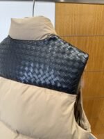 BOTTEGA VENETA Splicing genuine leather woven down vest 1 - 图片 7