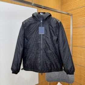 LV All-over Print Zip-up Down Jacket 3