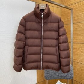 Gucci Embroidered Logo Stand Collar Down Jacket 3