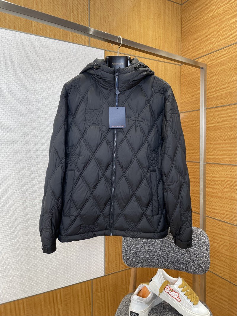 wsxc1768013991347_0.jpg LV Quilted Hooded Down Jacket 2 - 图片 1