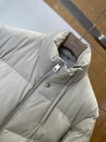 Fendi Detachable Sleeve Stand Collar Down Jacket 2 - 图片 3
