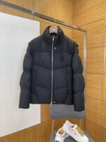 Fendi Detachable Sleeve Stand Collar Down Jacket 3