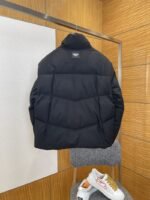 Fendi Detachable Sleeve Stand Collar Down Jacket 3 - 图片 2