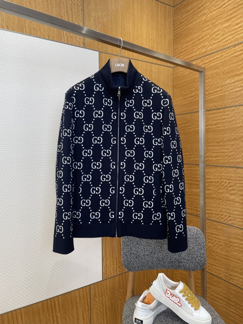 wsxc1768179294414_0.jpg Gucci All-Over Logo Print Knit Down Jacket - 图片 1