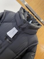 Balenciaga Patchwork Hooded Down Jacket 2 - 图片 3