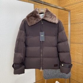 Fendi Fur Collar Ski Jacket Down Jacket 2