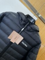 Miu Miu Embroidered Hooded Down Jacket 2 - 图片 3