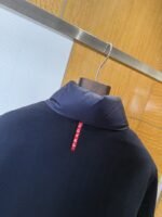 Prada Metal Triangle Patchwork Down Jacket 3 - 图片 7