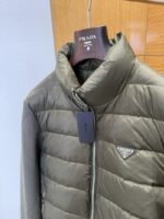 Prada Metal Triangle Patchwork Down Jacket 4 - 图片 6
