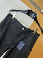 LV Embroidered Workwear Shorts 3 - 图片 3