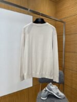 LV Leather Emblem Crew Neck Knit Sweater - 图片 2
