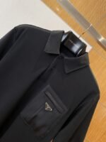 Prada Triangle Logo Pocket Polo Shirt 1 - 图片 3