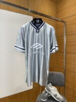 Balenciaga Vintage Sports V-Neck Short-Sleeve T-Shirt 1 - 图片 7