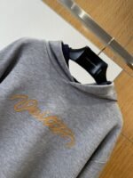 LV Embroidered Leather Label Hooded Sweatshirt - 图片 3