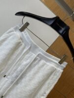 LV Color-Block Striped Plaid Jacquard Shorts - 图片 3
