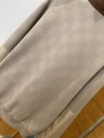 LV Half-Zip Contrast Color Stand Collar Sweatshirt - 图片 7