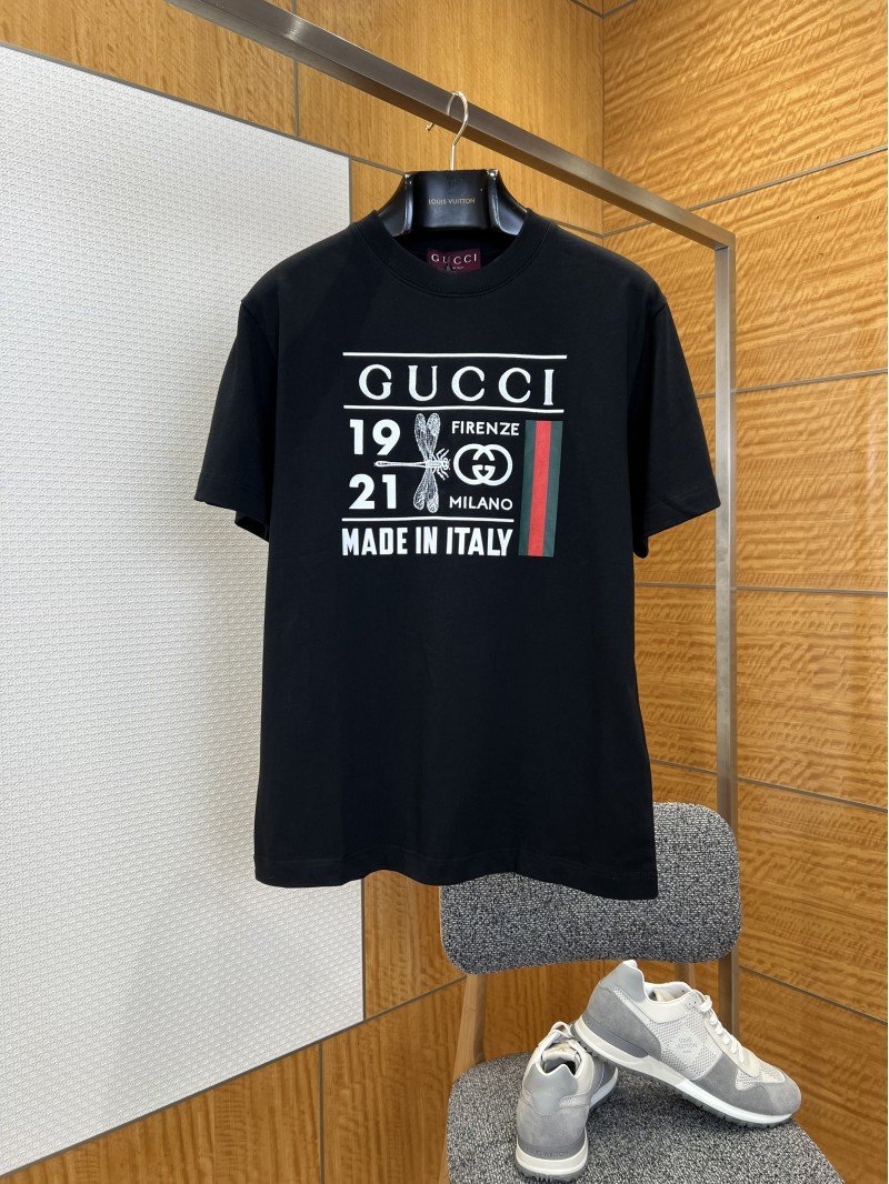 wsxc1775446322025_0.jpg Gucci Vintage Dragonfly Logo Embroidered Short-Sleeve T-Shirt - 图片 1