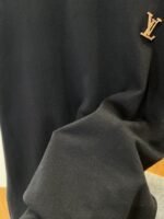 LV Logo Embroidered Knit Short-Sleeve T-Shirt 1 - 图片 5