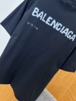 Balenciaga Distressed Letter Print Short-Sleeve T-Shirt - 图片 7