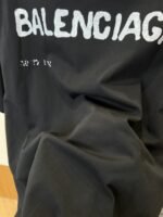 Balenciaga Distressed Letter Print Short-Sleeve T-Shirt - 图片 8