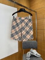 Prada Classic Checkered Drawstring Casual Shorts - 图片 2