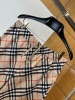Prada Classic Checkered Drawstring Casual Shorts - 图片 3