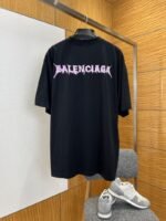 Balenciaga Gothic-Style Letter Embroidered Crew-Neck Short-Sleeve T-Shirt - 图片 2
