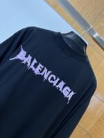 Balenciaga Gothic-Style Letter Embroidered Crew-Neck Short-Sleeve T-Shirt - 图片 6