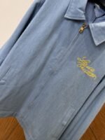 LV Hand-Embroidered Logo Lapel Denim Jacket - 图片 4
